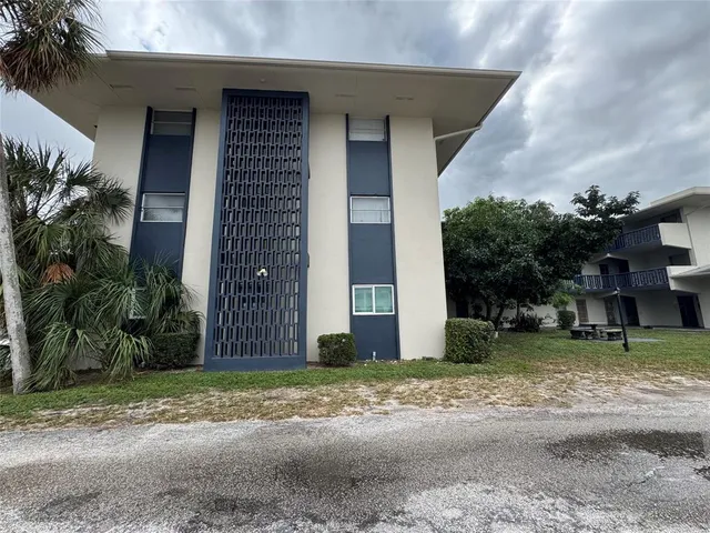 $168,000 | 1150 East Sample Road, Unit 101, Pompano Beach, FL 33064