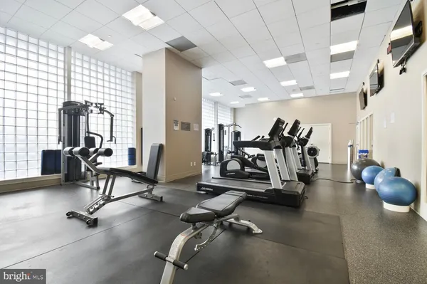 $3,550 | 1020 North Highland Street, Unit 622, Arlington, VA 22201
