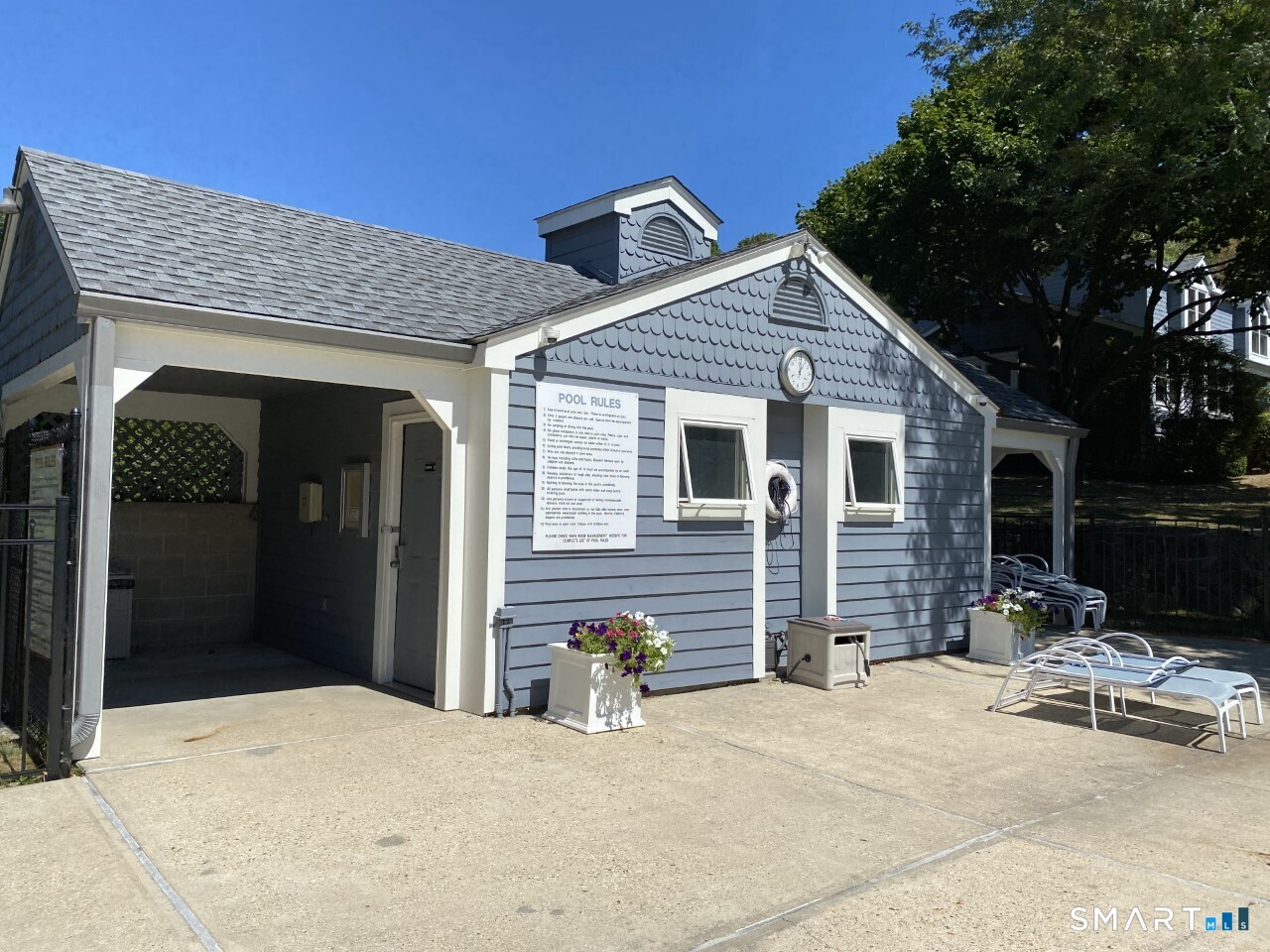 16 Fawn Ridge Lane, Unit 16 Wilton, CT 06897 - Photo 27 of 38 Pool House