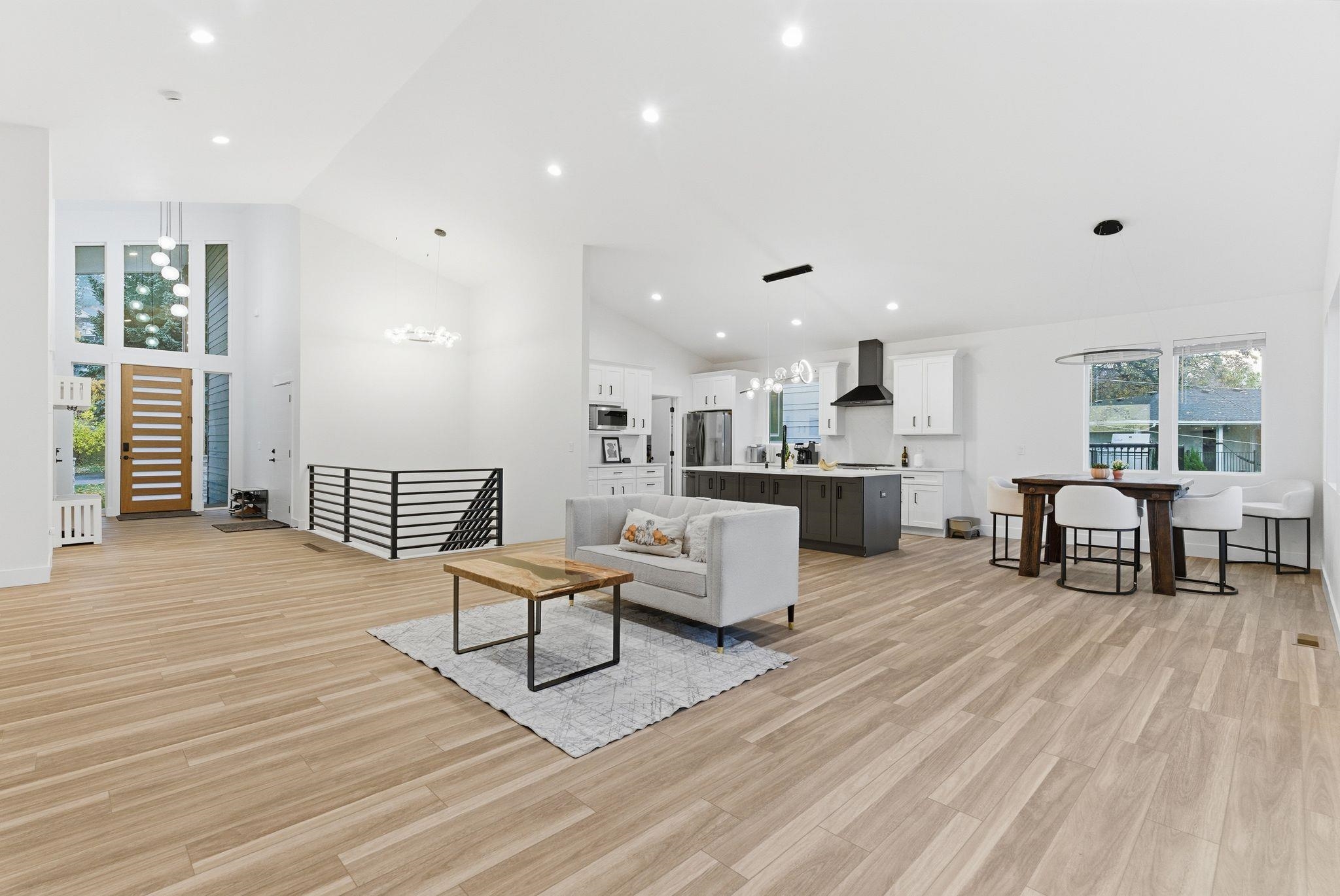 1712 West Toni Rae Drive Spokane, WA 99218 - Photo 7 of 39