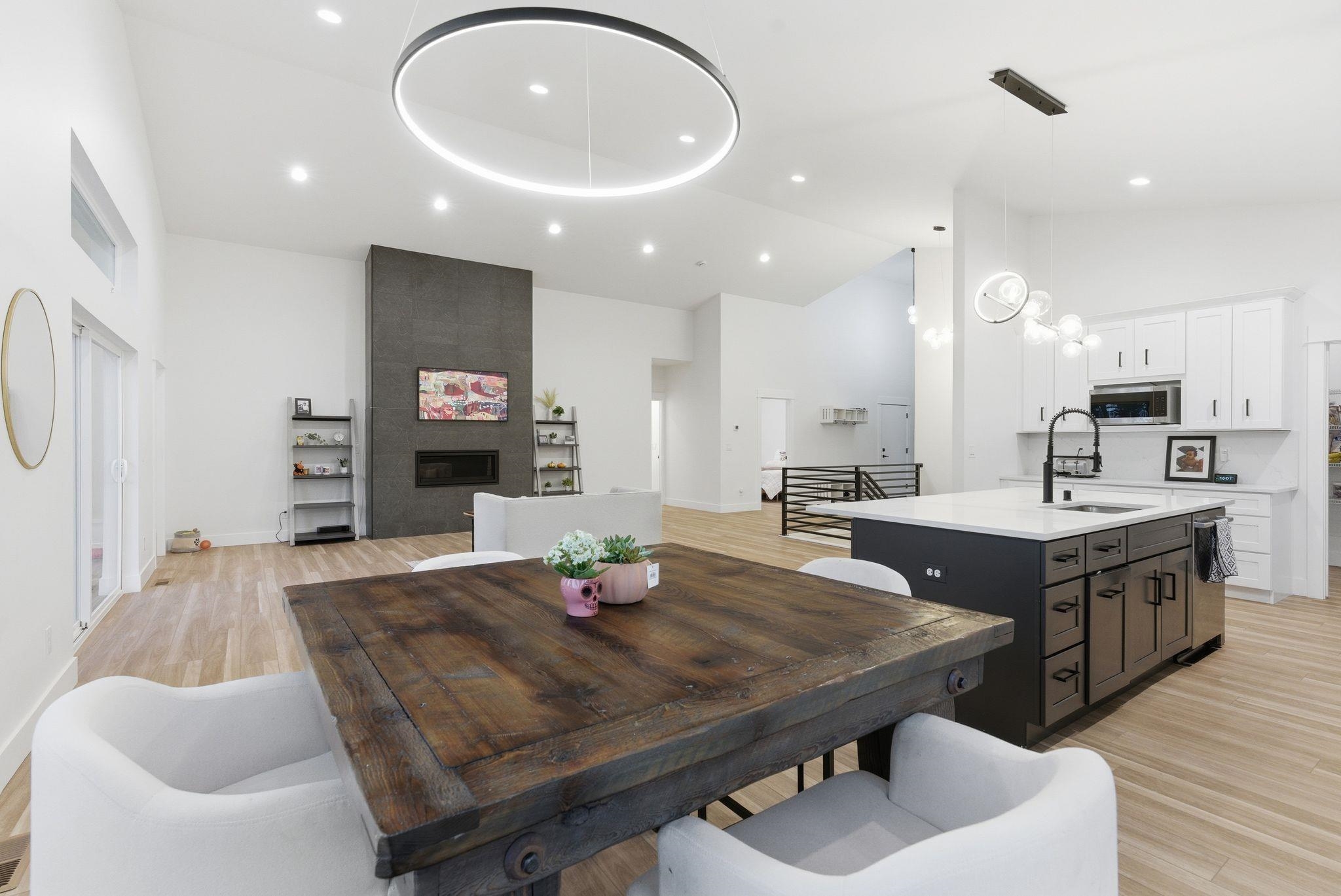 1712 West Toni Rae Drive Spokane, WA 99218 - Photo 10 of 39