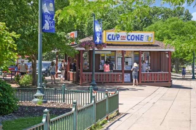 $650,000 | 2345 5th Street, White Bear Lake, MN 55110