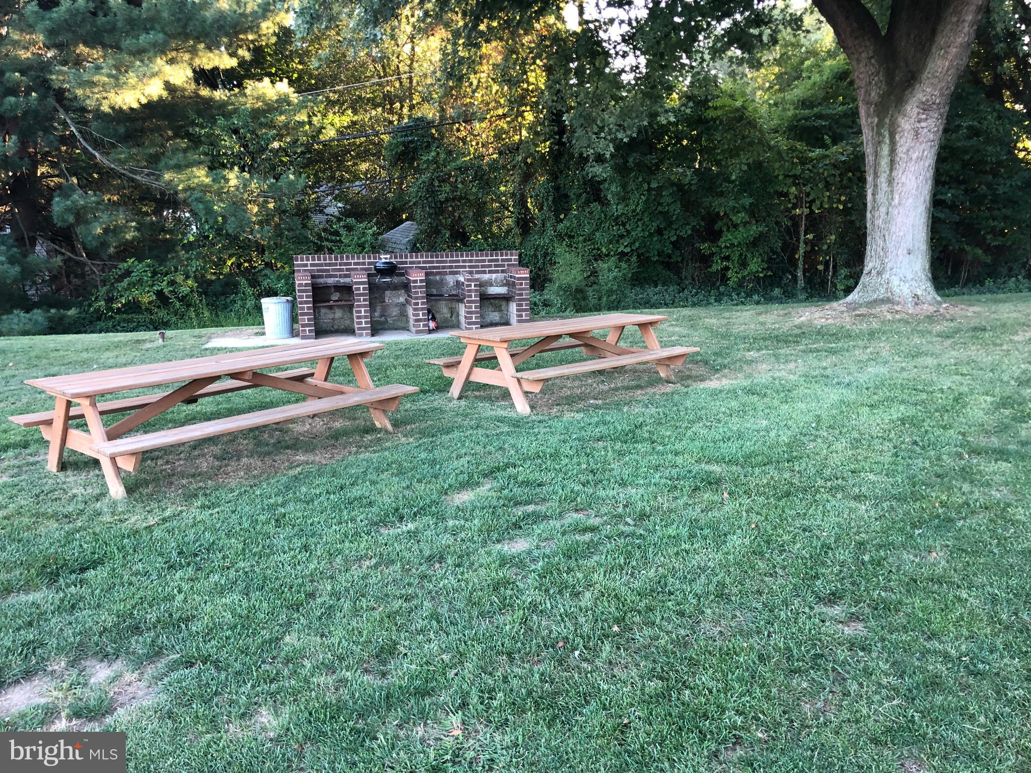 224 Pennell Road, Unit D4 Media, PA 19063 - Photo 16 of 23 Picnic Area