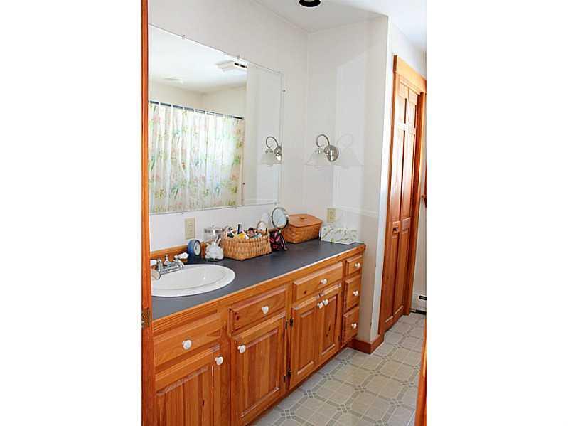 365 Church Hill Road Leeds, ME 04263 - Photo 14 of 16 Bathroom.