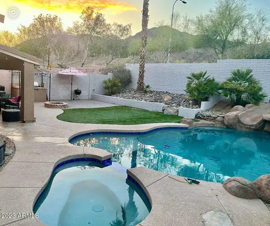 $3,195 | 1842 West Brookwood Court, Phoenix, AZ 85045