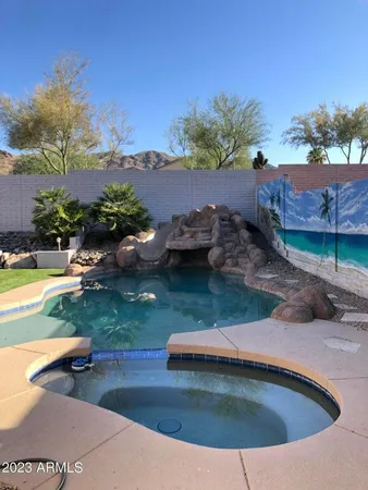 $3,195 | 1842 West Brookwood Court, Phoenix, AZ 85045