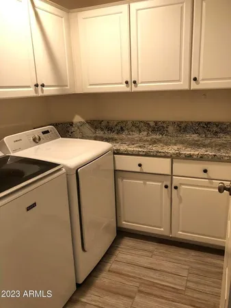 $3,195 | 1842 West Brookwood Court, Phoenix, AZ 85045