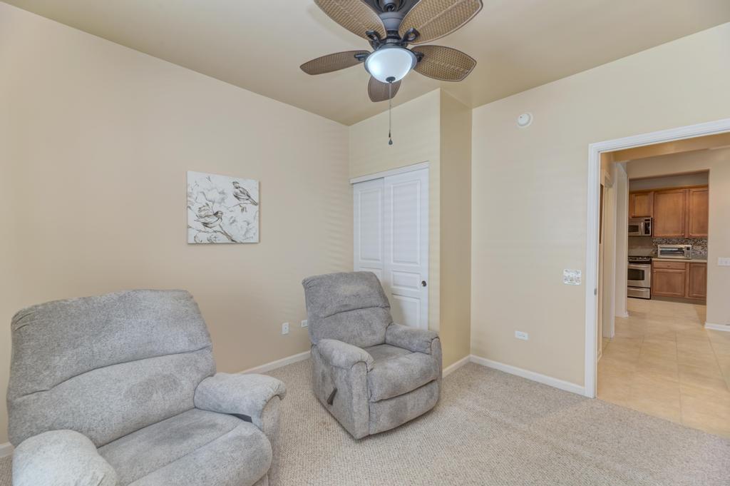 2886 Edgewater Drive Elgin, IL 60124 - Photo 25 of 31