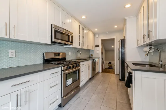 $1,499,000 | 756 Dumont Place, Valley Stream, NY 11581