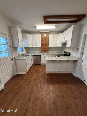 $2,750 | 38 State Street, Unit A, Saratoga Springs, NY 12866