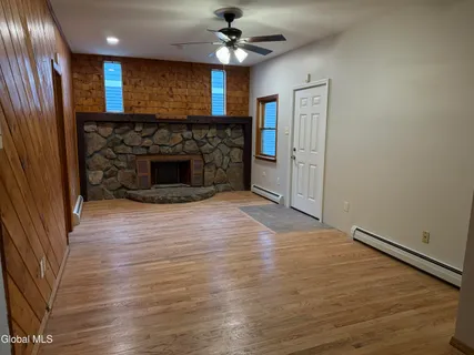 $2,875 | 38 State Street, Unit A, Saratoga Springs, NY 12866