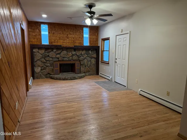 $2,875 | 38 State Street, Unit A, Saratoga Springs, NY 12866