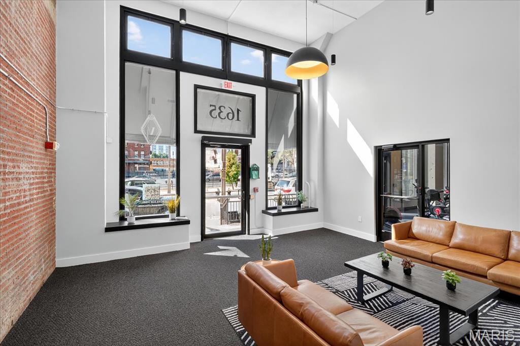 1635 Washington Avenue, Unit 901 St. Louis, MO 63103 - Photo 3 of 41