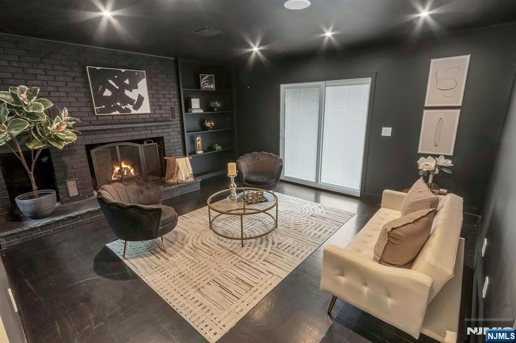 14 Rambling Brook Road Upper Saddle River, NJ 07458 - Photo 11 of 40 a living room with furniture