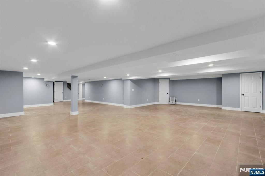 14 Rambling Brook Road Upper Saddle River, NJ 07458 - Photo 34 of 40 a view of empty room