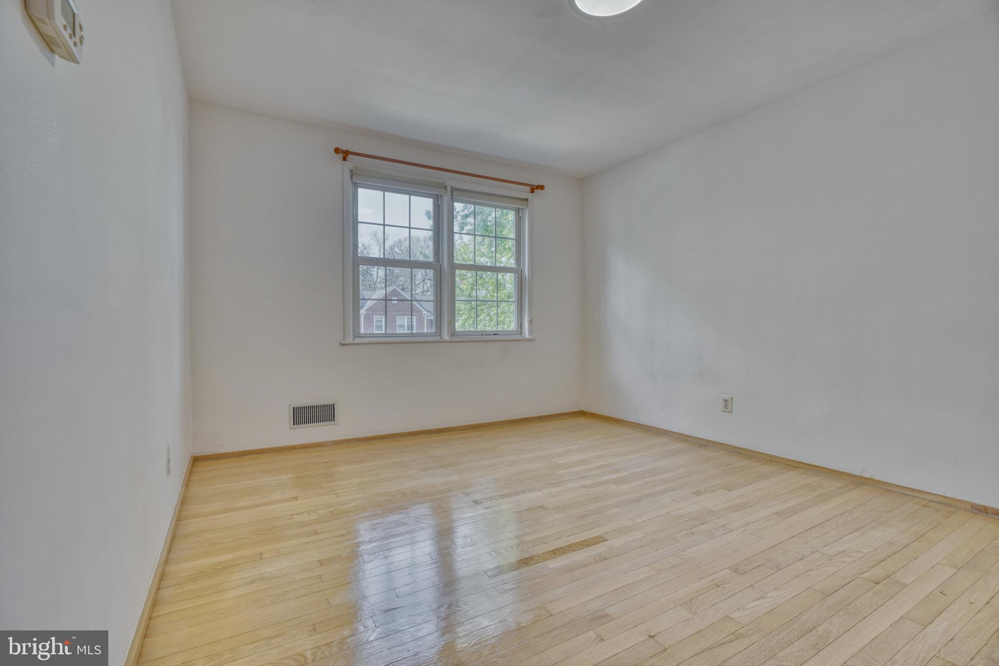 250 Brandon Road Baltimore, MD 21212 - Photo 17 of 39