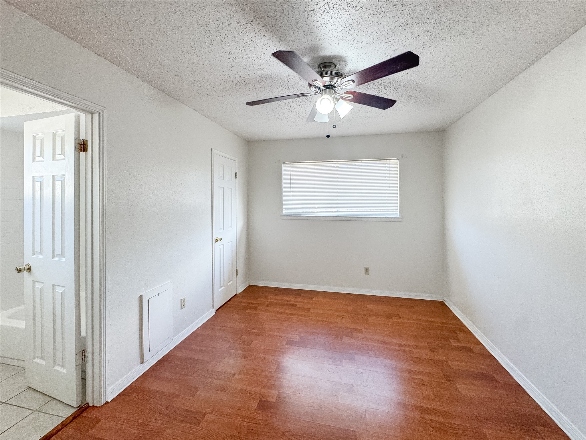 1727 Junker Street Rosenberg, TX 77471 - Photo 25 of 50 Primary Bedroom