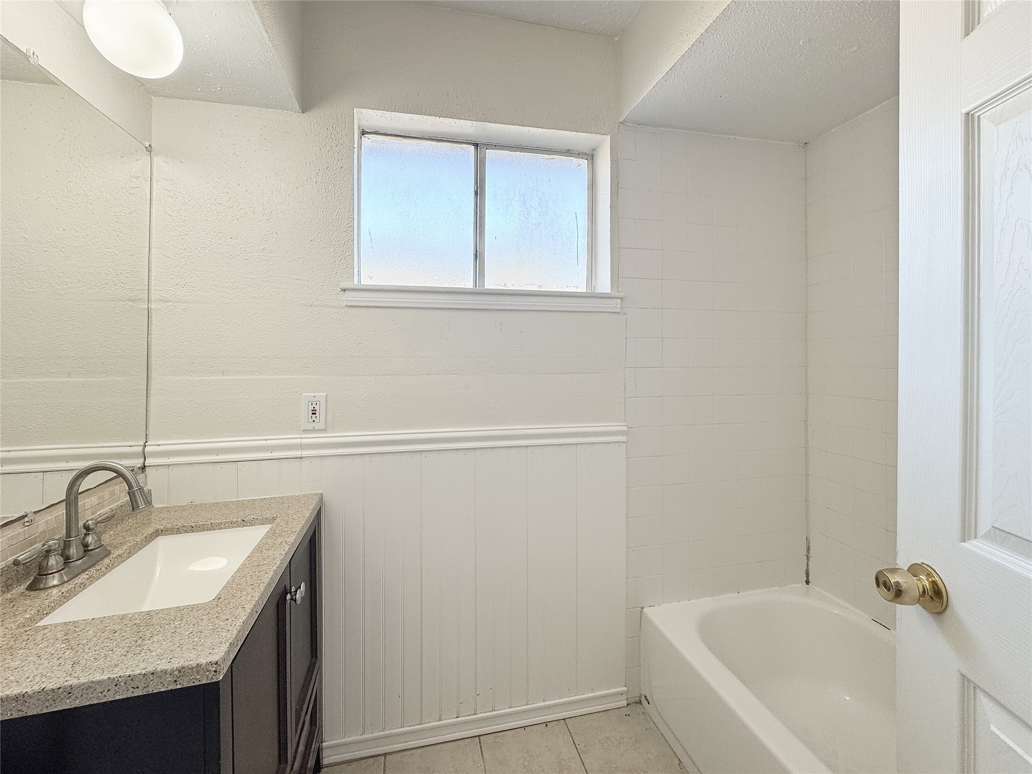 1727 Junker Street Rosenberg, TX 77471 - Photo 28 of 50 Primary Bath