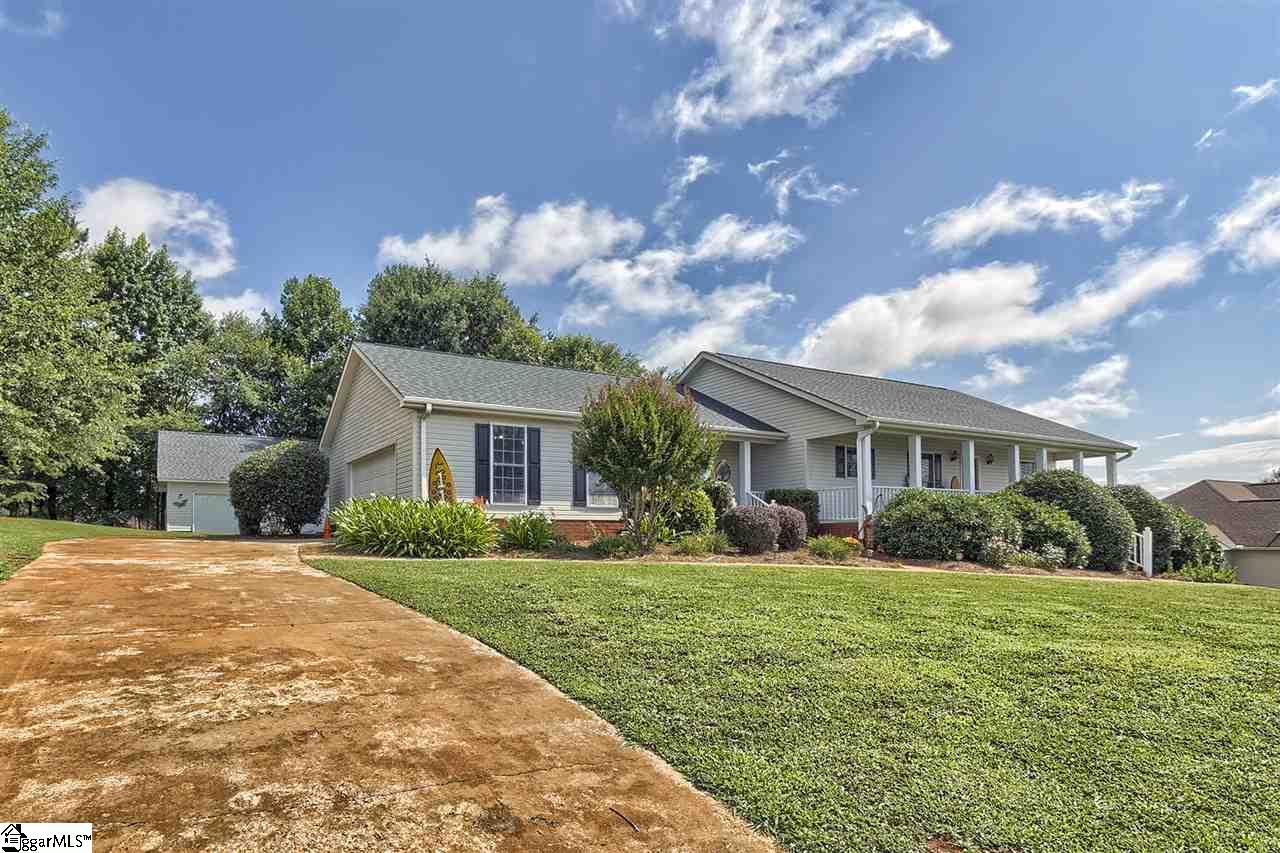 117 Hallmark Lane Easley, SC 29640 - Photo 2 of 36 Gallery Image 2