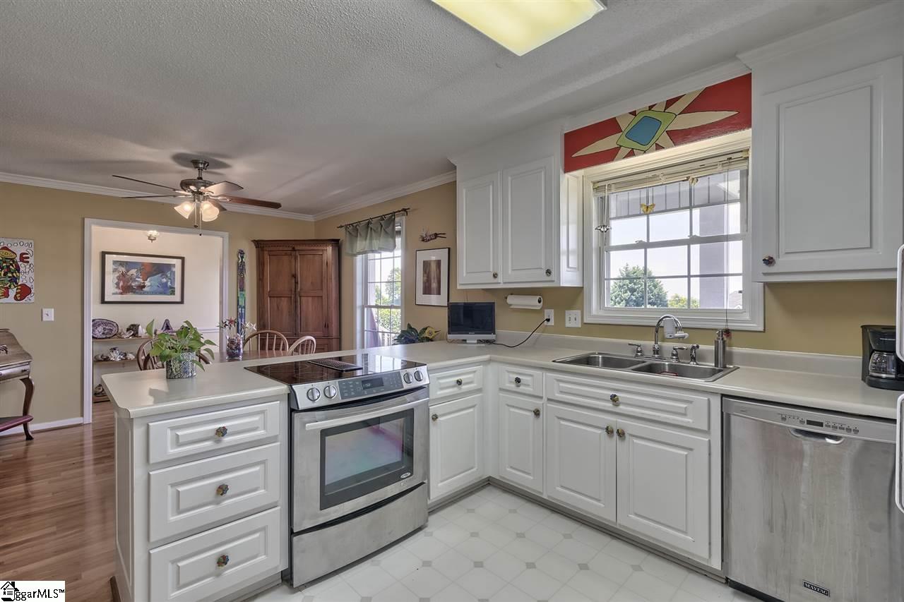 117 Hallmark Lane Easley, SC 29640 - Photo 11 of 36 Gallery Image 11