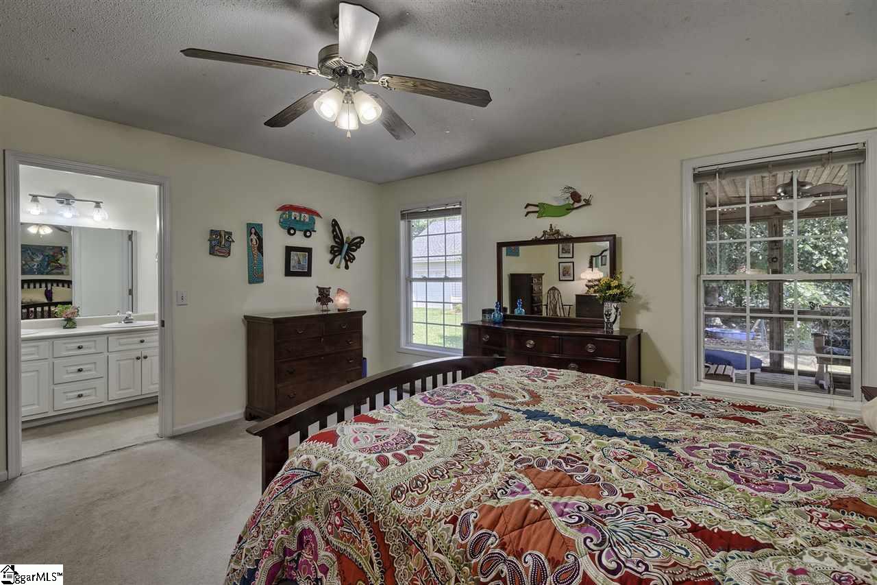 117 Hallmark Lane Easley, SC 29640 - Photo 19 of 36 Gallery Image 19