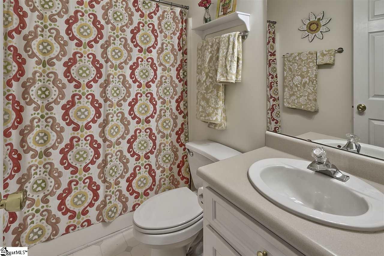 117 Hallmark Lane Easley, SC 29640 - Photo 25 of 36 Gallery Image 25