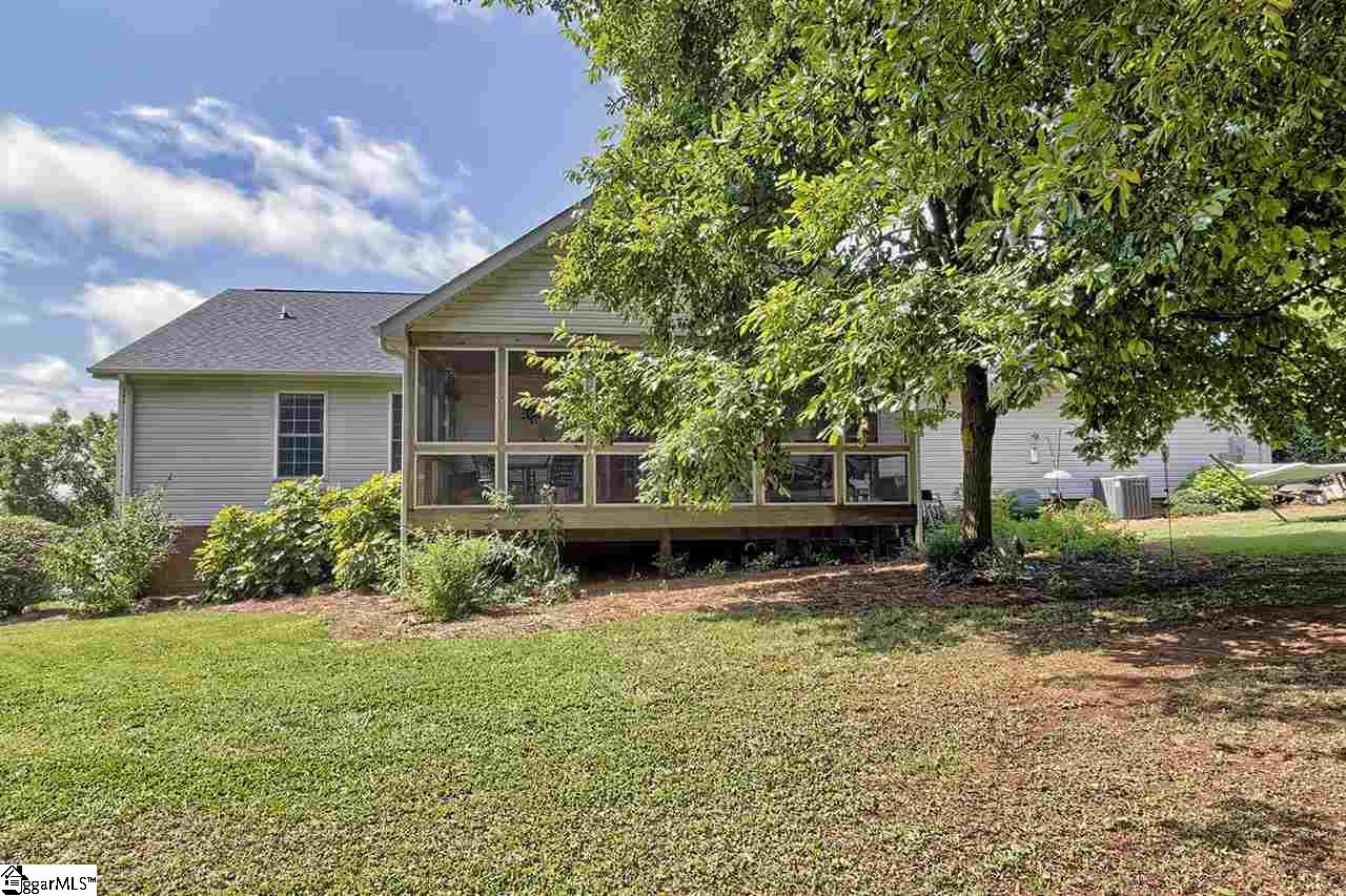 117 Hallmark Lane Easley, SC 29640 - Photo 32 of 36 Gallery Image 32