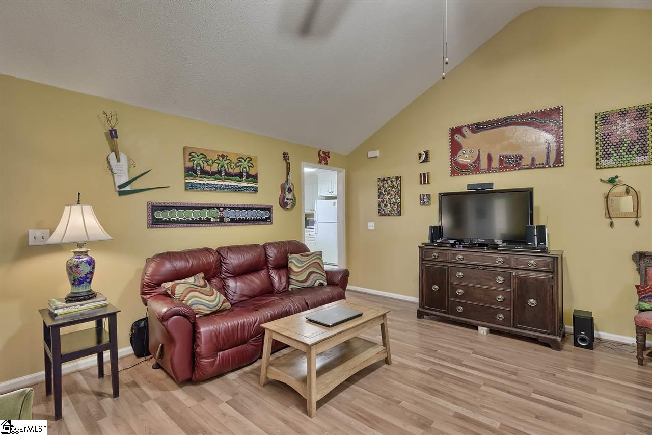 117 Hallmark Lane Easley, SC 29640 - Photo 9 of 36 Gallery Image 9