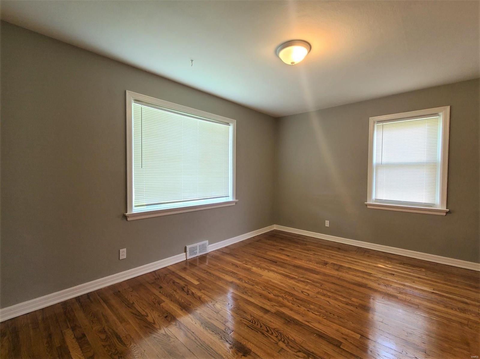 1111 Jennings Station Road St. Louis, MO 63137 - Photo 10 of 23 Gallery Image 10