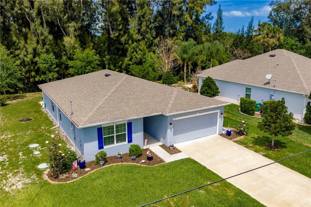 797 George Street Sebastian, FL 32958 - Photo 2 of 33