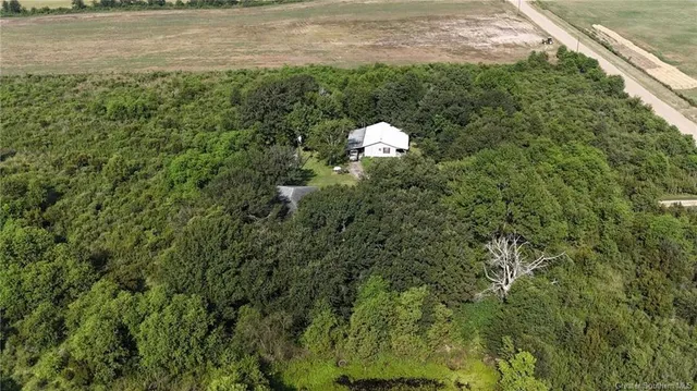 $365,000 | 19393 Clifton Road, Iowa, LA 70647