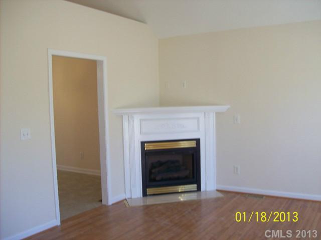 780 Robertson Road Rock Hill, SC 29730 - Photo 3 of 10 Gallery Image 3