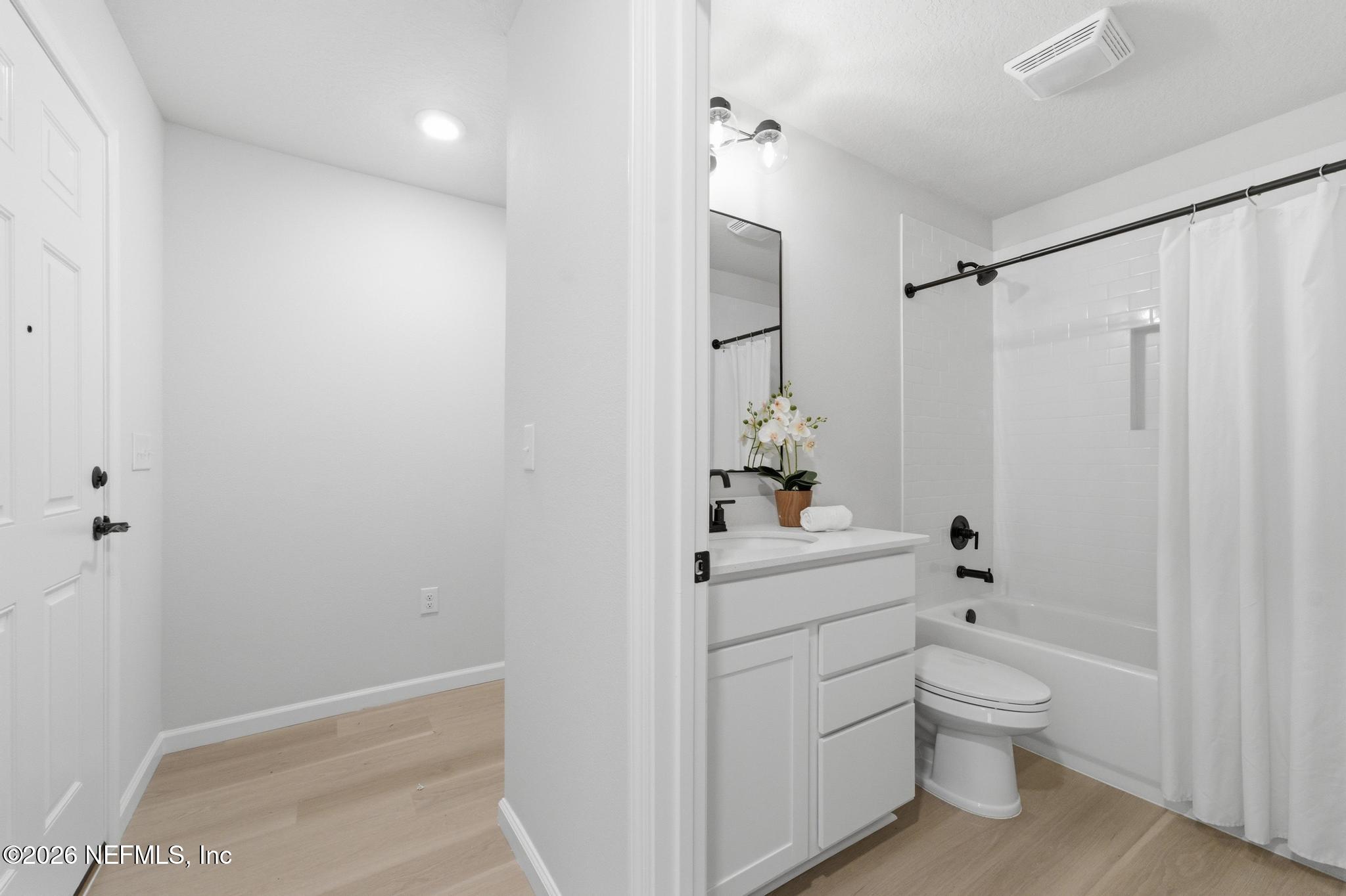 2356 Brooklyn Road Jacksonville, FL 32209 - Photo 19 of 24 Hallway
