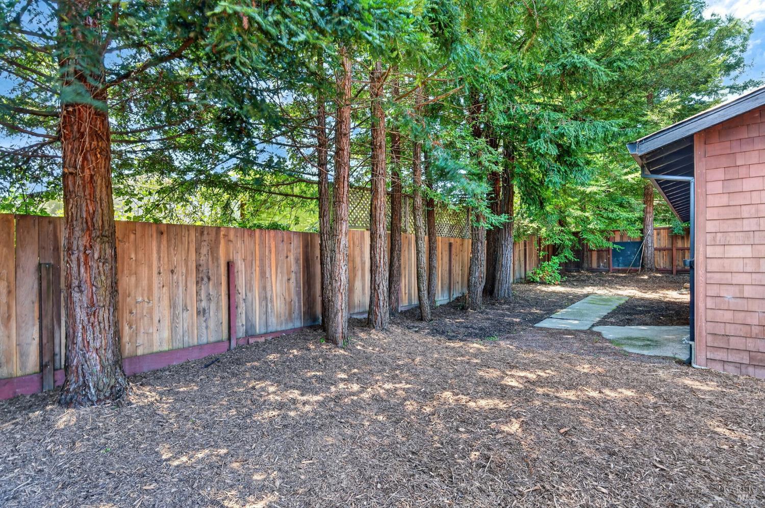5257 McFarlane Road Sebastopol, CA 95472 - Photo 26 of 32