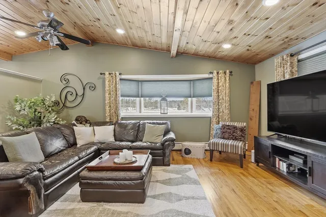 $738,888 | 14 Island Road, Groton, MA 01450