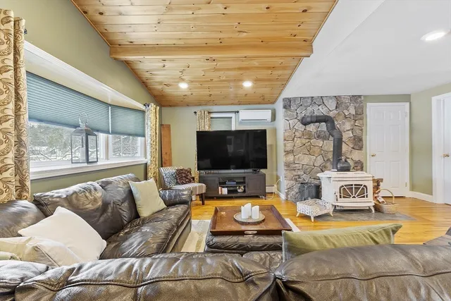 $738,888 | 14 Island Road, Groton, MA 01450