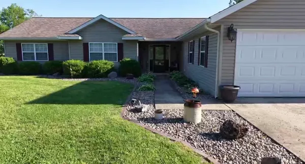 $329,000 | 14669 Gossett Road, West Frankfort, IL 62896