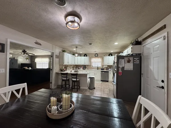 $349,000 | 14669 Gossett Road, West Frankfort, IL 62896