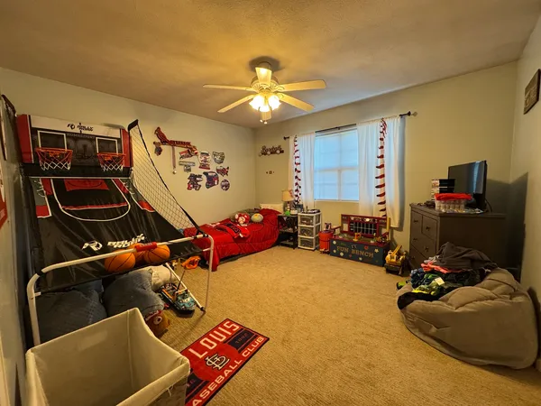 $349,000 | 14669 Gossett Road, West Frankfort, IL 62896