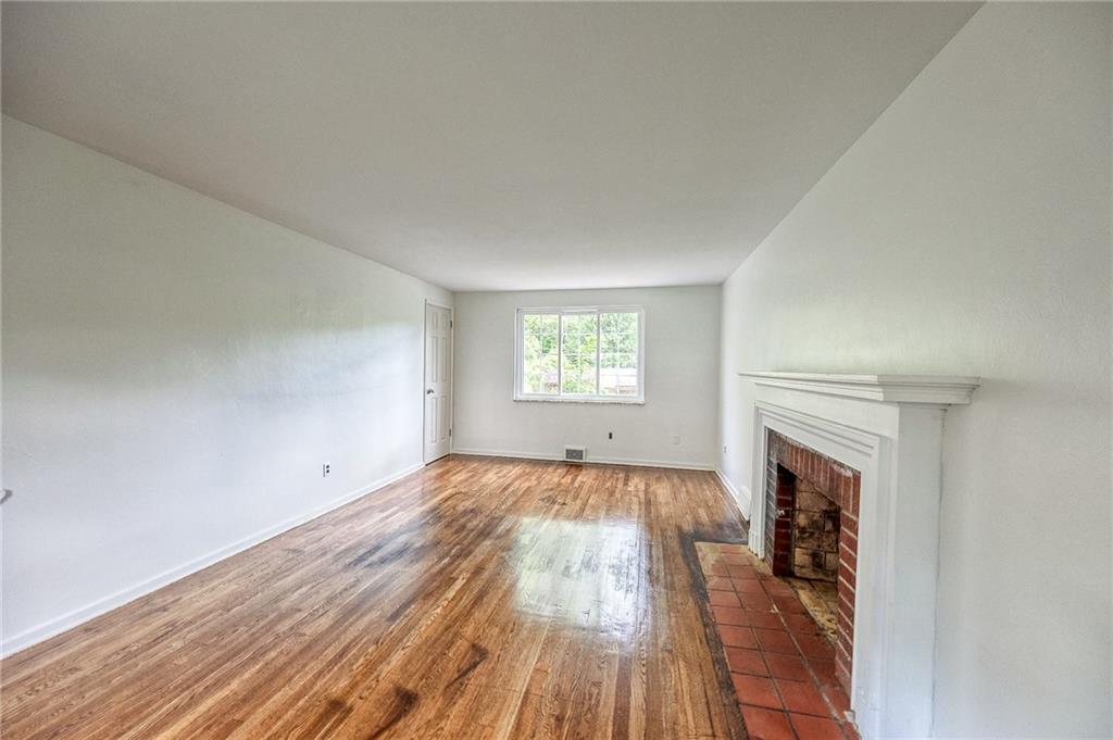 1593 Riverside Drive Verona, PA 15147 - Photo 21 of 30 Gallery Image 21