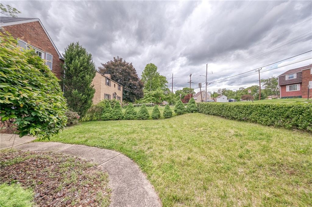 1593 Riverside Drive Verona, PA 15147 - Photo 28 of 30 Gallery Image 28