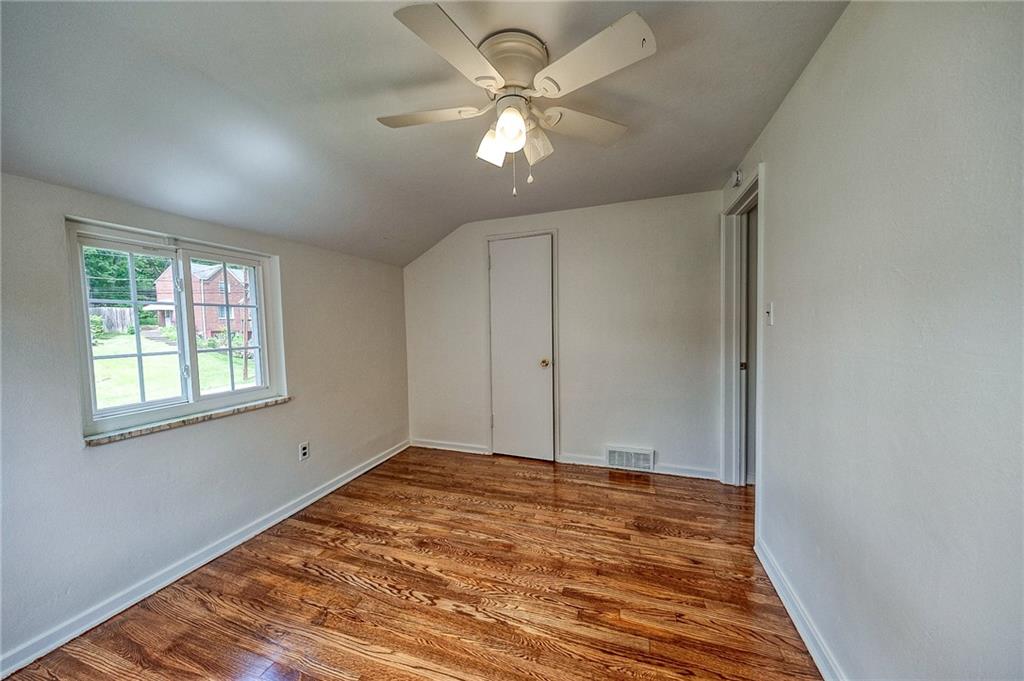 1593 Riverside Drive Verona, PA 15147 - Photo 3 of 30 Gallery Image 3