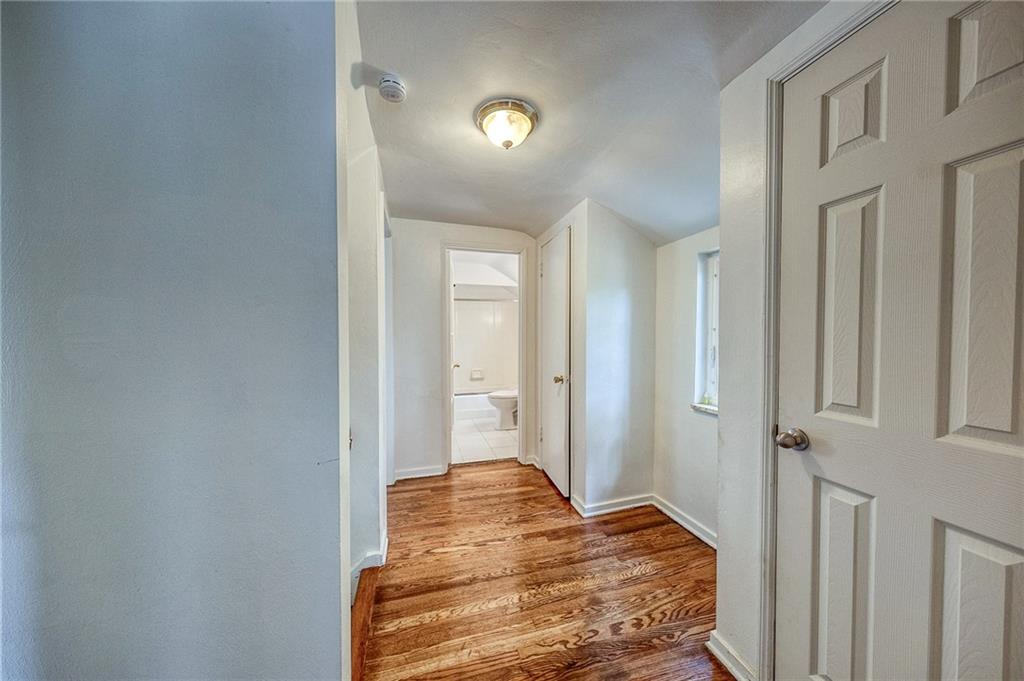 1593 Riverside Drive Verona, PA 15147 - Photo 5 of 30 Gallery Image 5