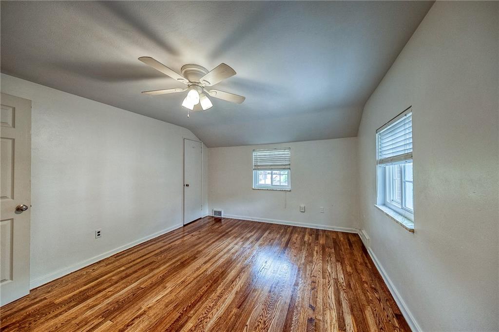 1593 Riverside Drive Verona, PA 15147 - Photo 8 of 30 Gallery Image 8