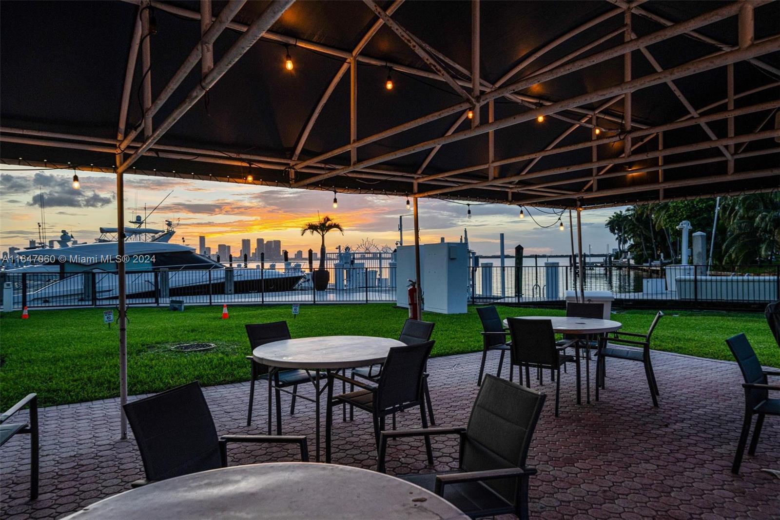 1900 Sunset Harbour Drive, Unit 1012 Miami Beach, FL 33139 - Photo 51 of 56