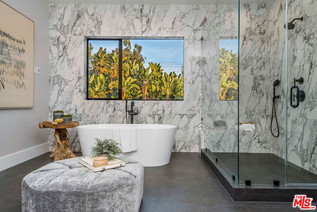 1360 Palms Boulevard Venice, CA 90291 - Photo 35 of 51