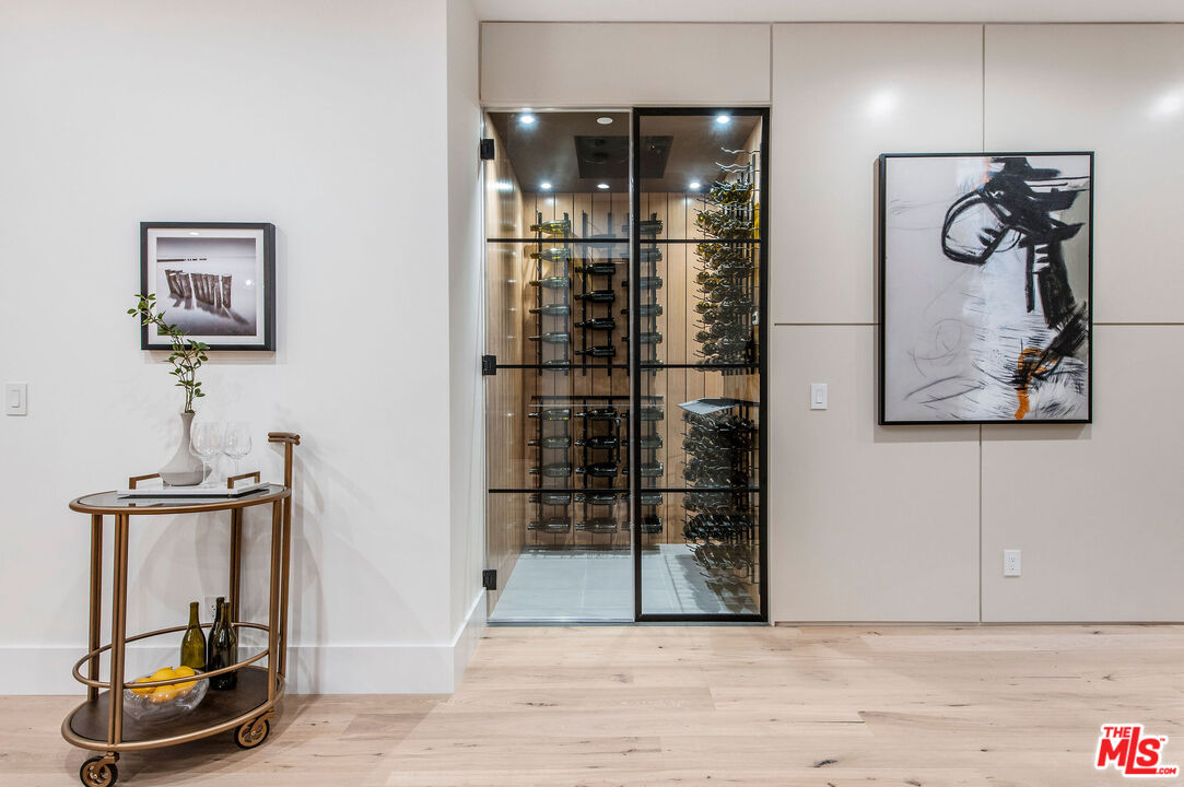 1360 Palms Boulevard Venice, CA 90291 - Photo 6 of 51