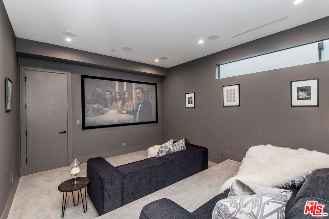 1360 Palms Boulevard Venice, CA 90291 - Photo 8 of 51