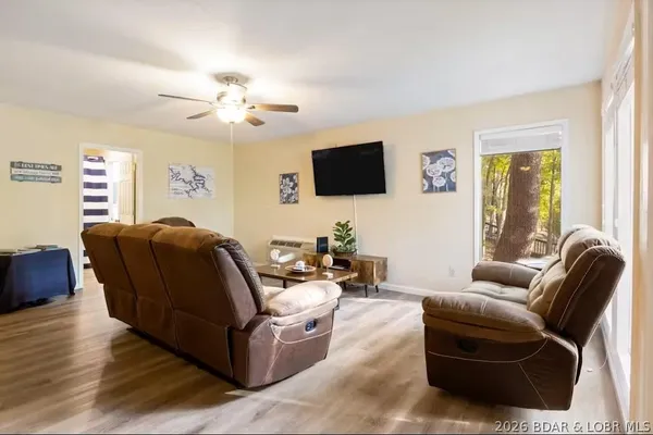 $319,000 | 41 Glennlaurel Circle, Osage Beach, MO 65065