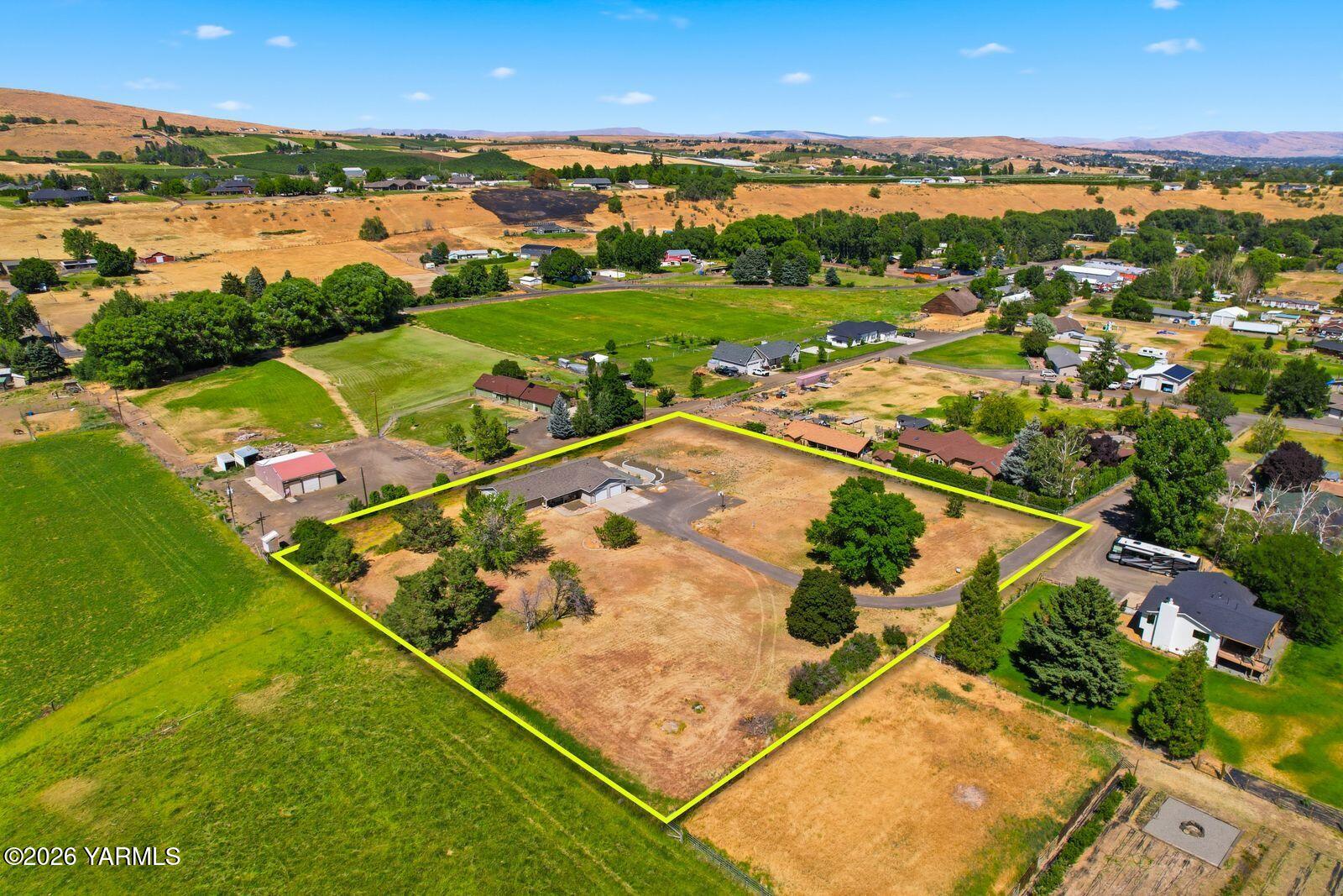 241 Knoll Road Yakima, WA 98908 - Photo 40 of 43 Drone